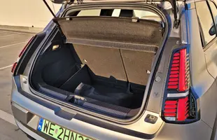 Renault 5 E-Tech electric | Ten samochód miał nie powstać