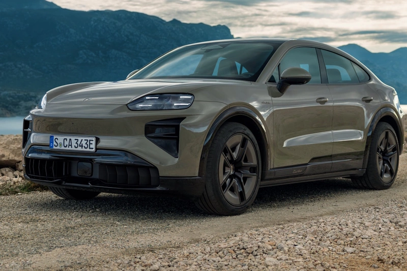 Porsche Cayenne Coupe Electric. Jak 911