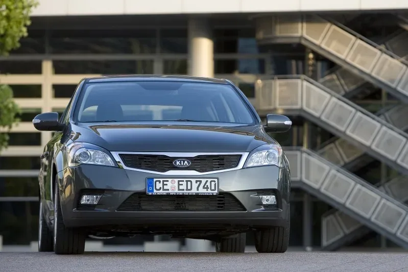Lifting z 2009 roku objął głównie przednią część nadwozia