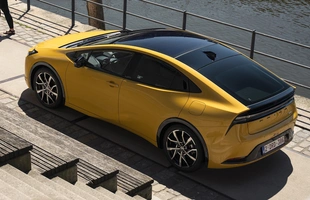 Toyota Prius znowu taniej. O kolejne 20 tys. zł