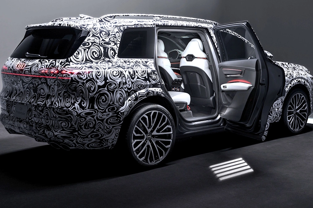 Audi Q9. Pierwsze zdjęcia
