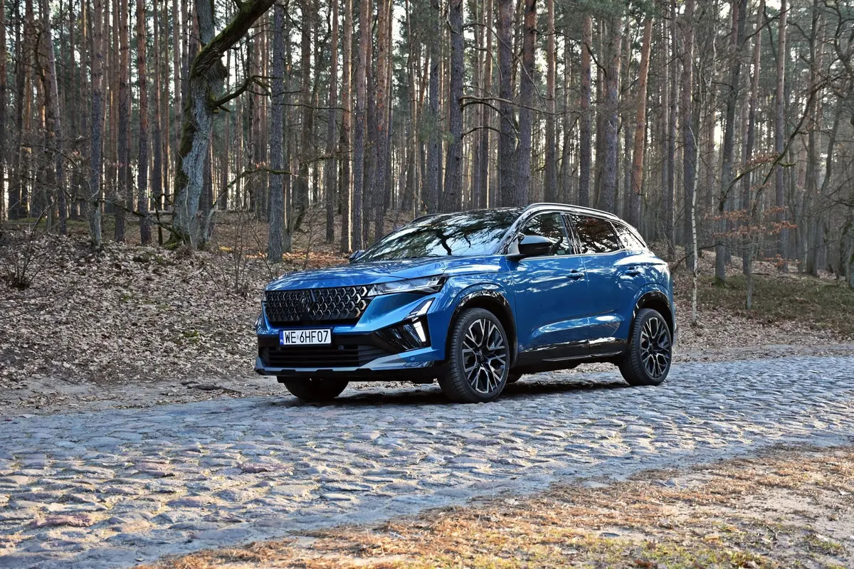 Renault Austral E-Tech 2026 | Lepszy i tańszy niż poprzednik?