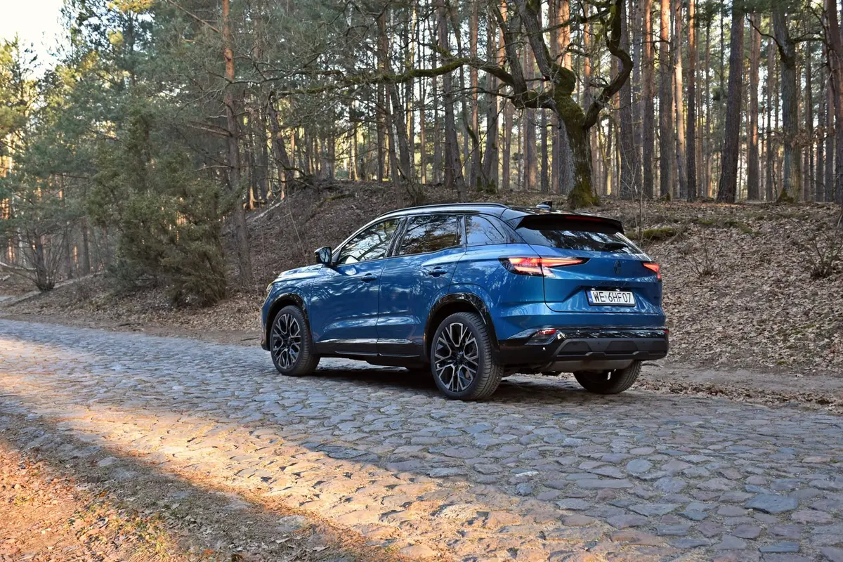 Renault Austral E-Tech 2026 | Lepszy i tańszy niż poprzednik?