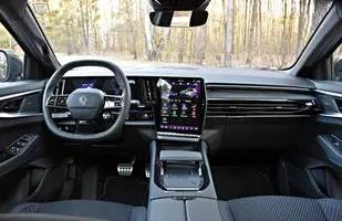 Renault Austral E-Tech 2026 | Lepszy i tańszy niż poprzednik?