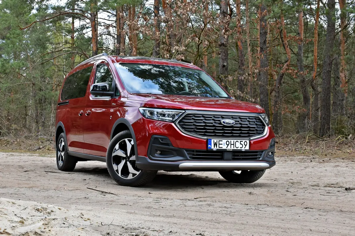 Ford Grand Tourneo Connect PHEV | Dla specyficznego klienta