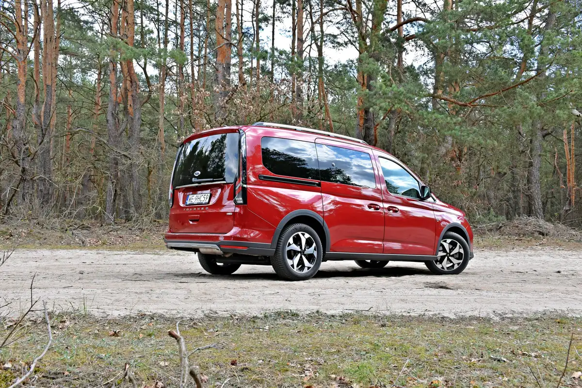 Ford Grand Tourneo Connect PHEV | Dla specyficznego klienta