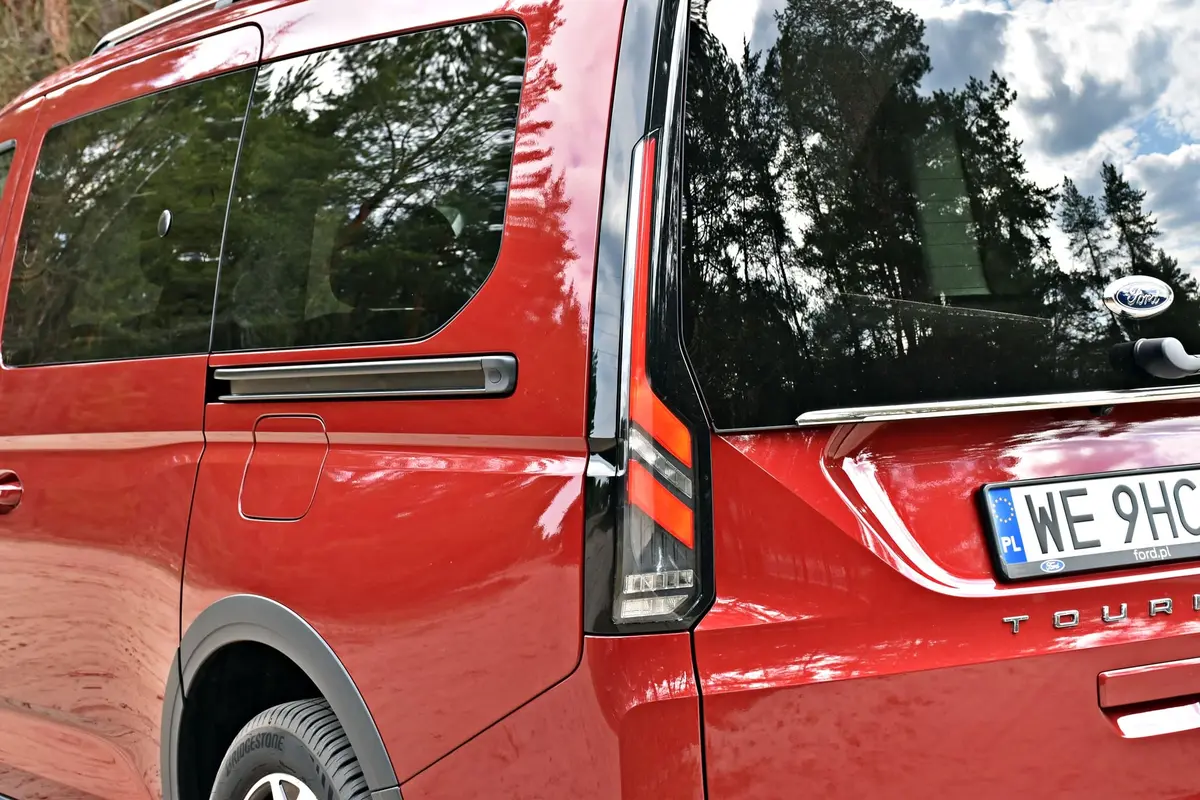 Ford Grand Tourneo Connect PHEV | Dla specyficznego klienta