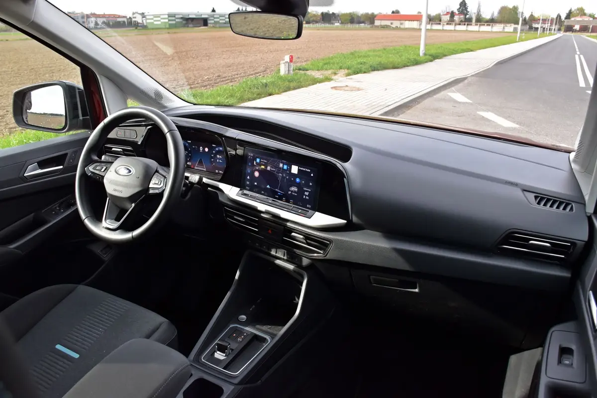 Ford Grand Tourneo Connect PHEV | Dla specyficznego klienta