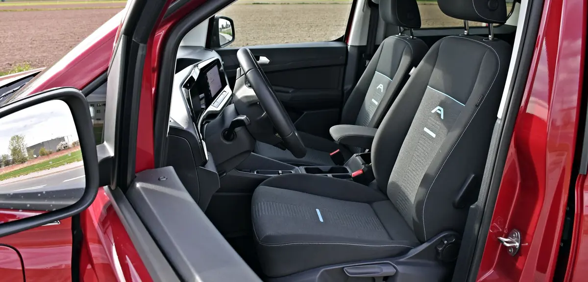 Ford Grand Tourneo Connect PHEV | Test, opinie