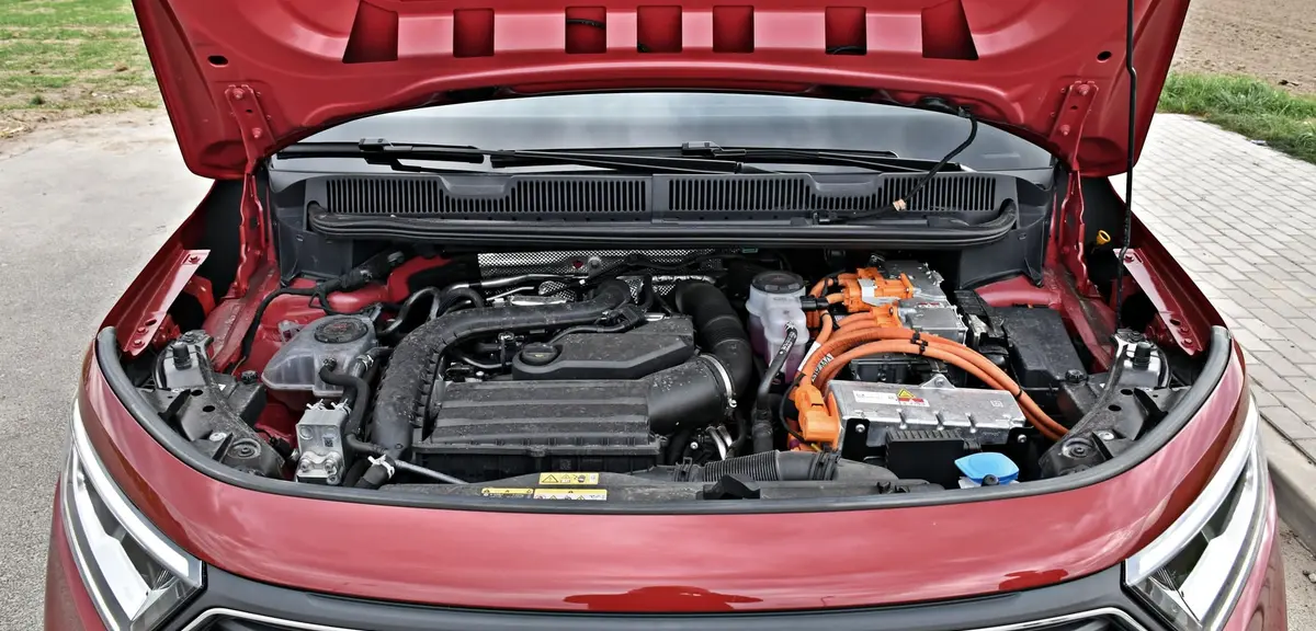 Ford Grand Tourneo Connect PHEV | Test, opinie