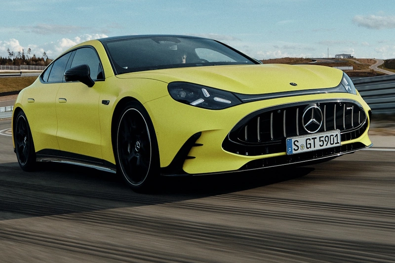 Mercedes-AMG GT 4-door Coupe oficjalnie