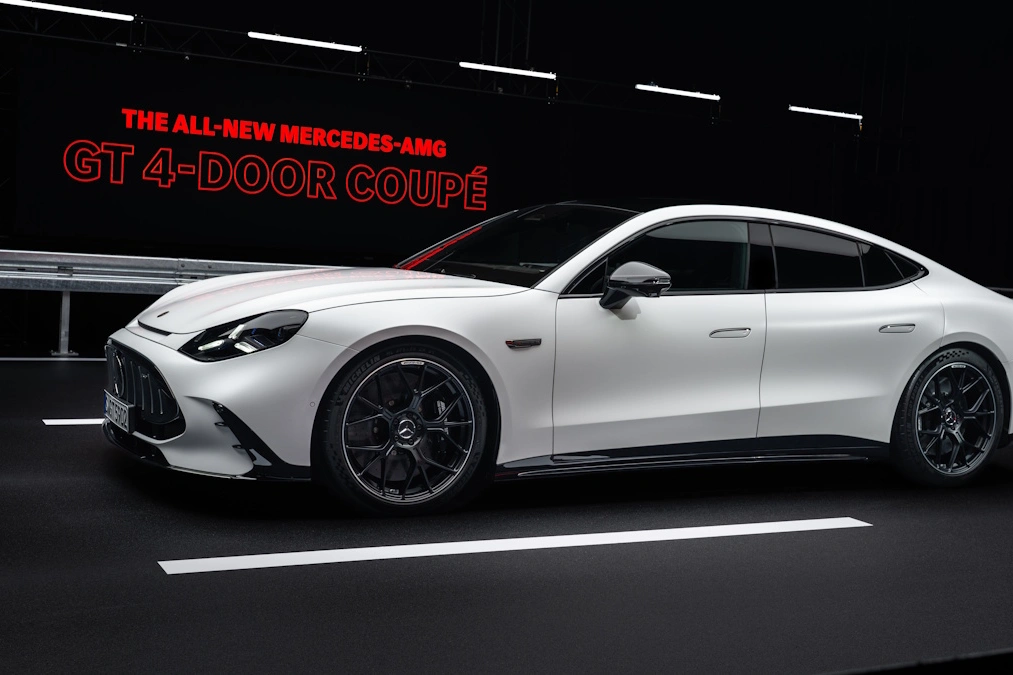 Mercedes-AMG GT 4-door Coupe oficjalnie