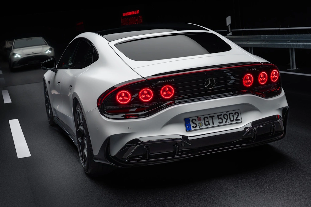 Mercedes-AMG GT 4-door Coupe oficjalnie