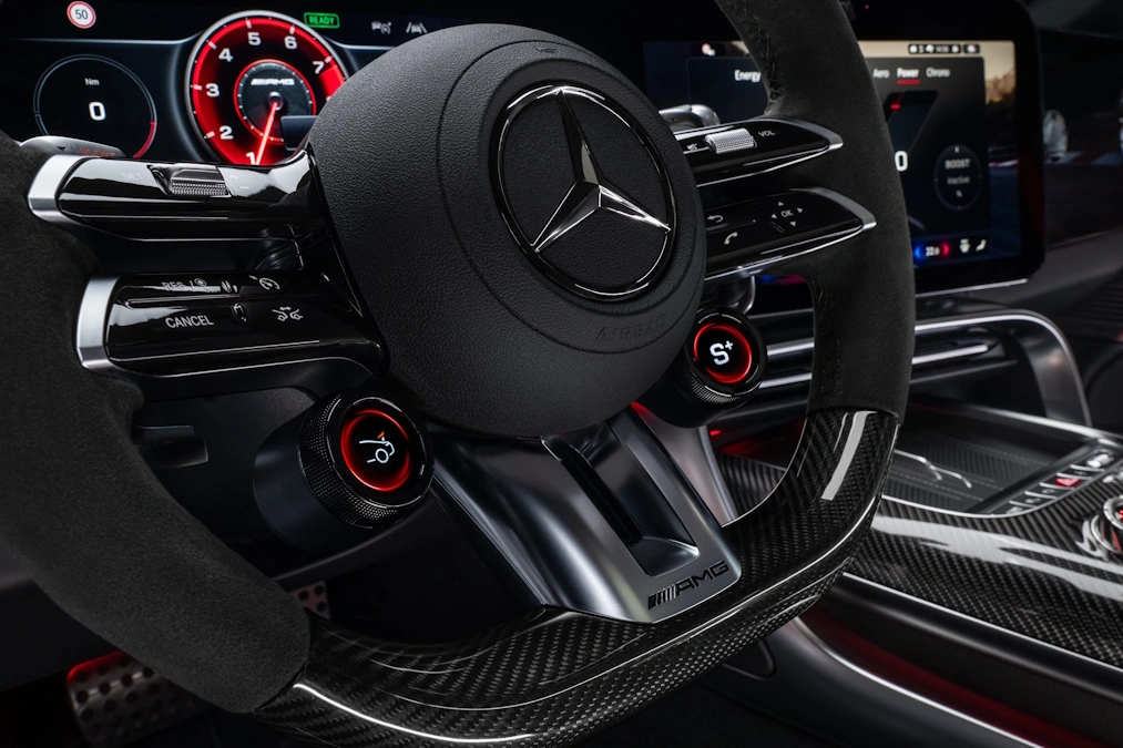 Mercedes-AMG GT 4-door Coupe oficjalnie