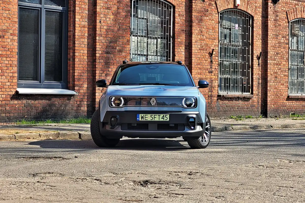 Renault 4 E-Tech Electric | Udany powrót do przeszłości