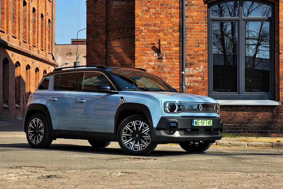 Renault 4 E-Tech Electric | Udany powrót do przeszłości