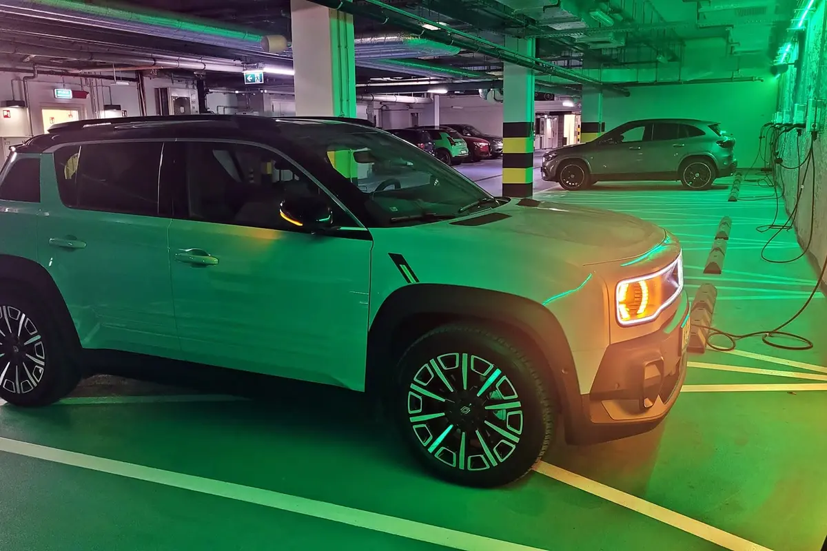 Renault 4 E-Tech Electric | Udany powrót do przeszłości