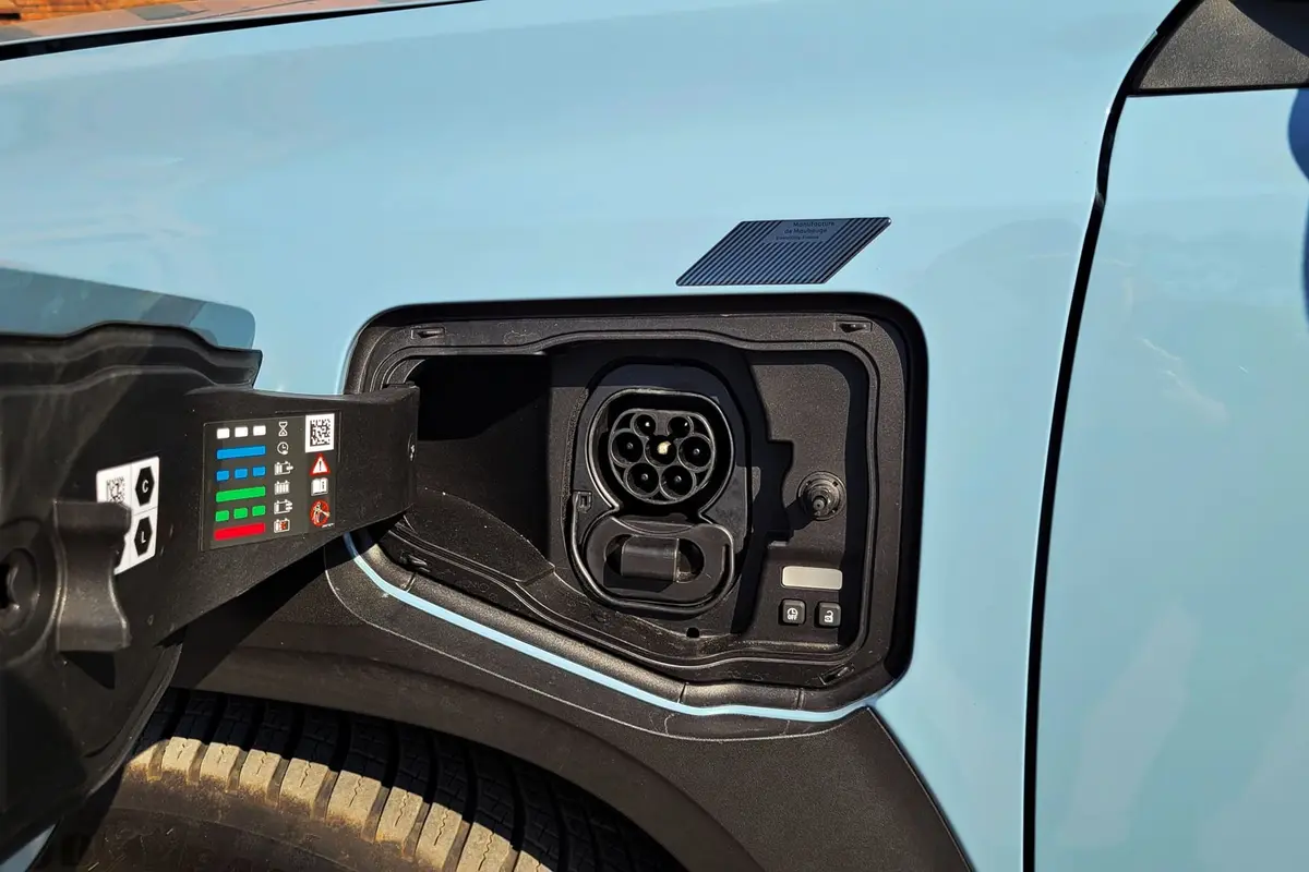 Renault 4 E-Tech Electric | Udany powrót do przeszłości