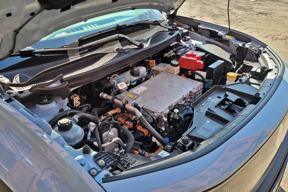 Renault 4 E-Tech Electric | Udany powrót do przeszłości