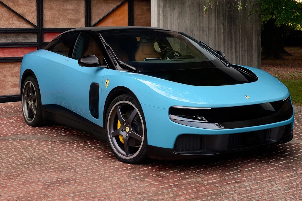 Ferrari Luce. Pierwszy elektryczne Ferrari szokuje wyglądem