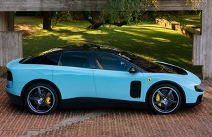 Ferrari Luce. Pierwszy elektryczne Ferrari szokuje wyglądem