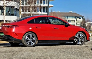 Mercedes CLA 250+ z technologią EQ | Prawdziwa gwiazda elektromobilności?