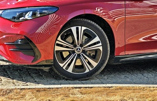 Mercedes CLA 250+ z technologią EQ | Prawdziwa gwiazda elektromobilności?