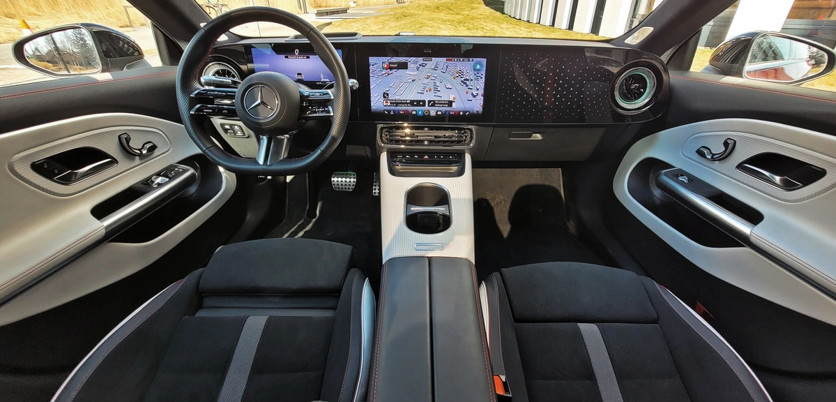 Mercedes CLA 250+ z technologią EQ | Test | ChceAuto