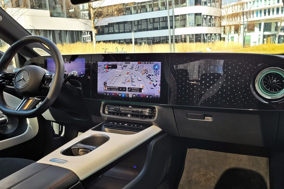 Mercedes CLA 250+ z technologią EQ | Prawdziwa gwiazda elektromobilności?