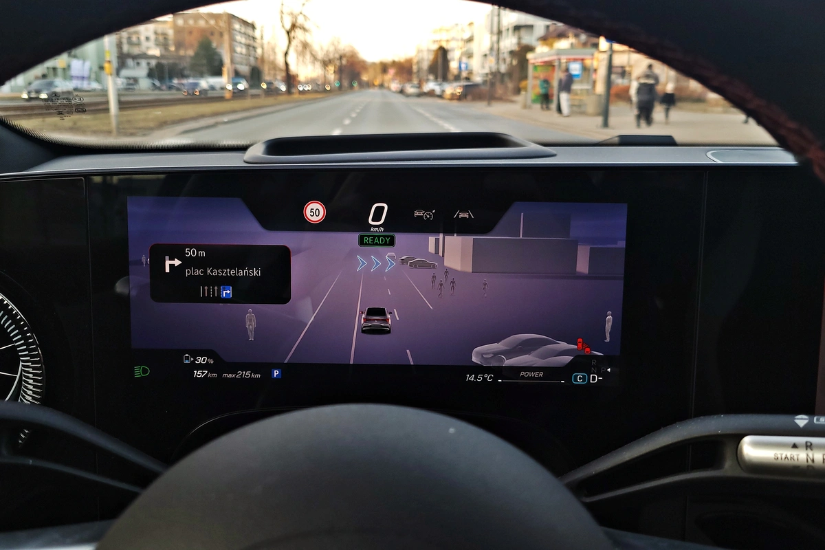 Mercedes CLA 250+ z technologią EQ | Prawdziwa gwiazda elektromobilności?