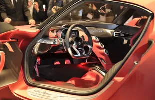 Sportowa Alfa z napędem na tył... — zdjęcie 3