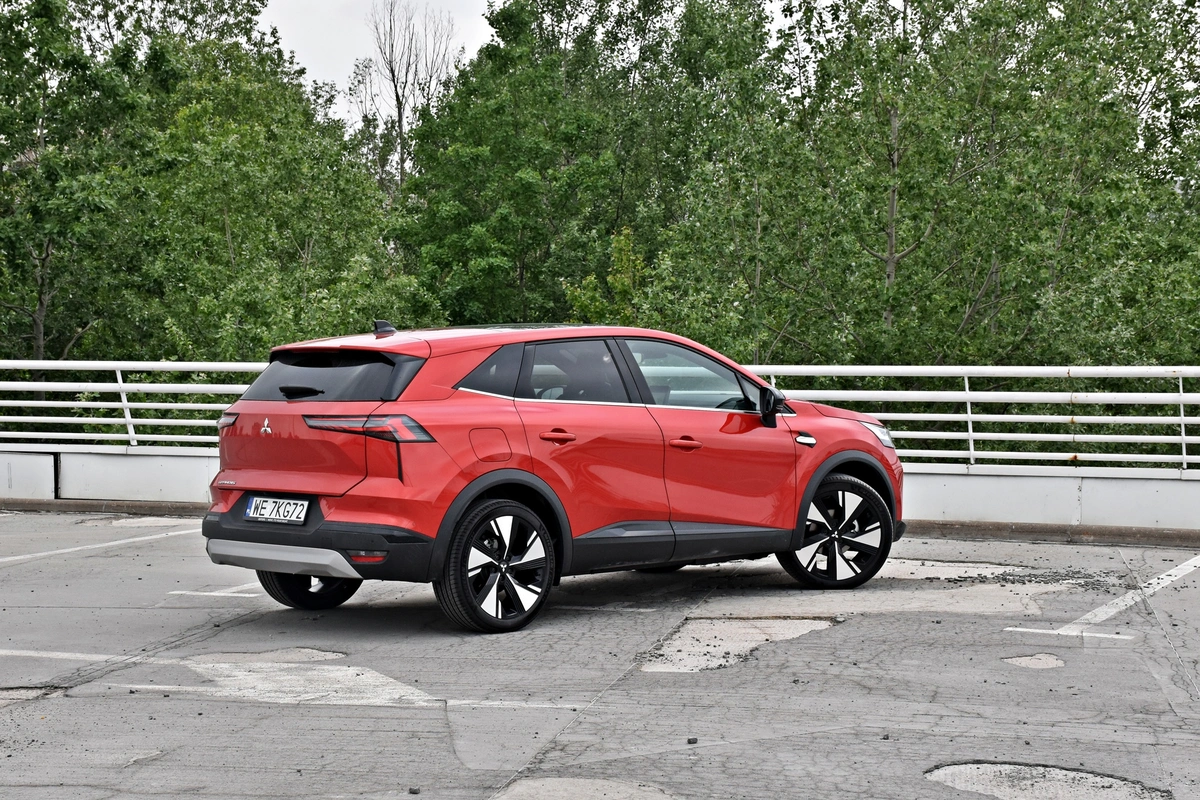 Mitsubishi Grandis 1.3 MHEV | Efekt współpracy z Renault