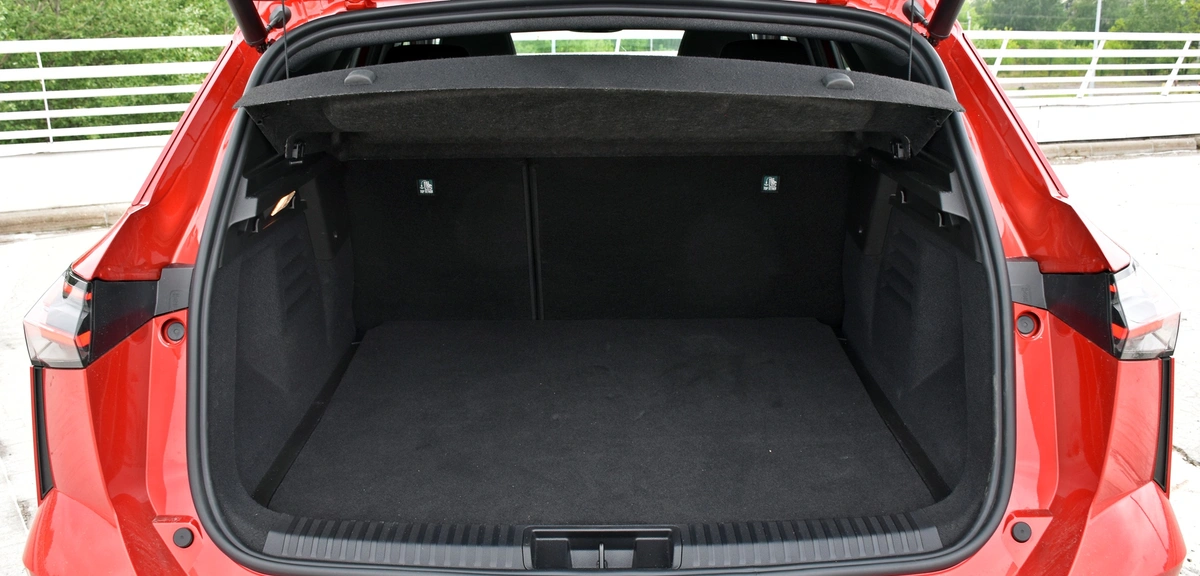 Mitsubishi Grandis 1.3 MHEV | Test | ChceAuto