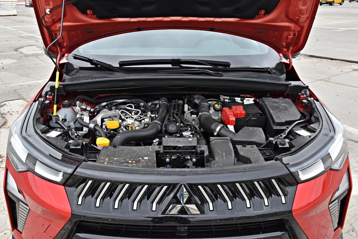 Mitsubishi Grandis 1.3 MHEV | Efekt współpracy z Renault