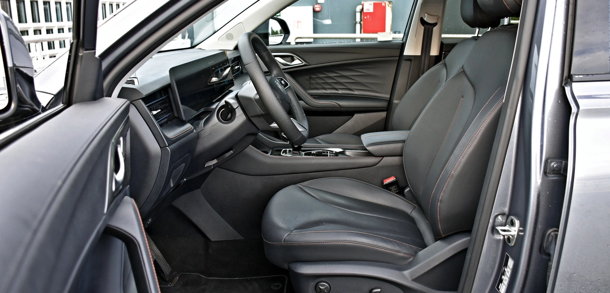 MG HS Hybrid+ | Test, opinie | ChceAuto