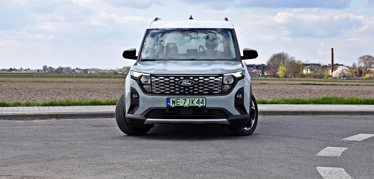 Ford E-Tourneo Courier Active | Test, opinie | ChceAuto