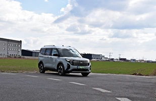 Ford E-Tourneo Courier Active | Czy elektryczne auto użytkowo-rodzinne ma sens?