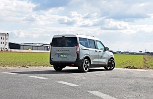 Ford E-Tourneo Courier Active | Czy elektryczne auto użytkowo-rodzinne ma sens?