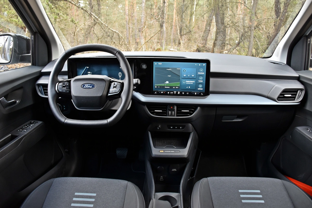 Ford E-Tourneo Courier Active | Czy elektryczne auto użytkowo-rodzinne ma sens?