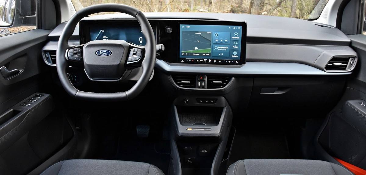 Ford E-Tourneo Courier Active | Test, opinie | ChceAuto