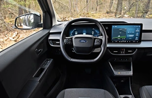 Ford E-Tourneo Courier Active | Czy elektryczne auto użytkowo-rodzinne ma sens?