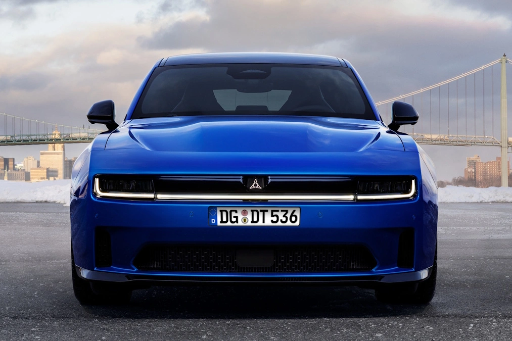 Dodge Charger wjeżdża do Europy