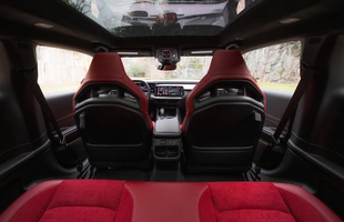 Dodge Charger wjeżdża do Europy