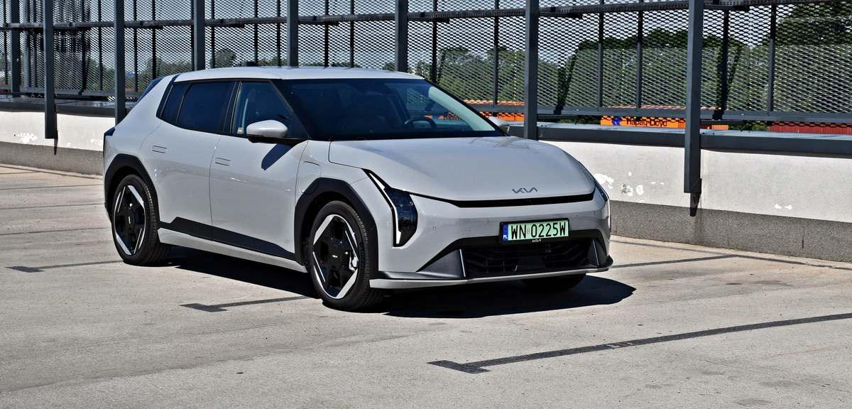 KIA EV4 | Test, opinie | ChceAuto