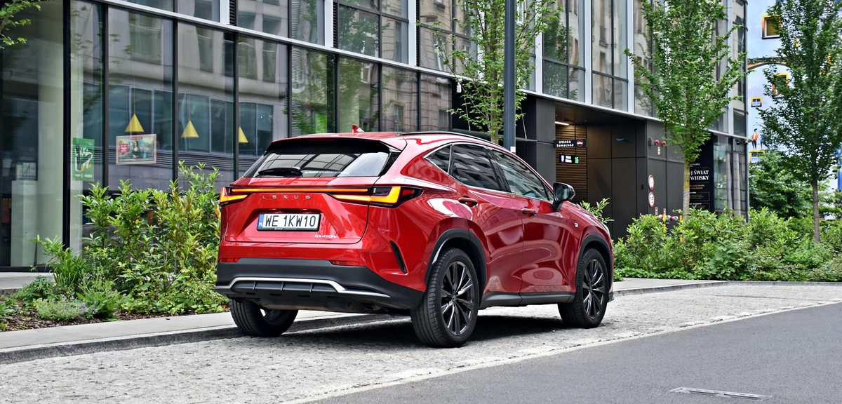 Lexus NX 450h+ | Test, opinie | ChceAuto