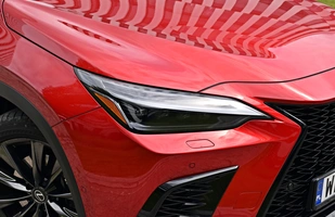 Lexus NX 450h+ | Luksusowa Toyota RAV4 czy jednak coś więcej?