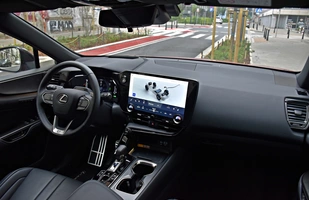 Lexus NX 450h+ | Luksusowa Toyota RAV4 czy jednak coś więcej?