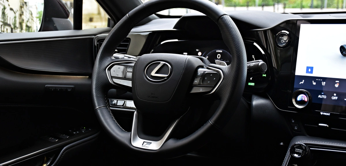 Lexus NX 450h+ | Test, opinie | ChceAuto