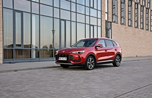 MG ZS Hybrid+ | Nietypowy pomysł na hybrydę
