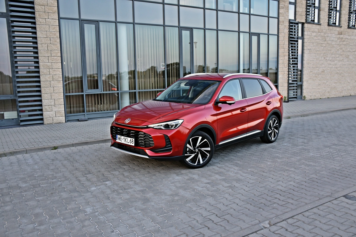 MG ZS Hybrid+ | Nietypowy pomysł na hybrydę